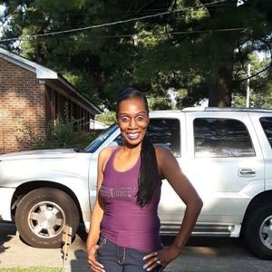 Meet your Posher, Tina